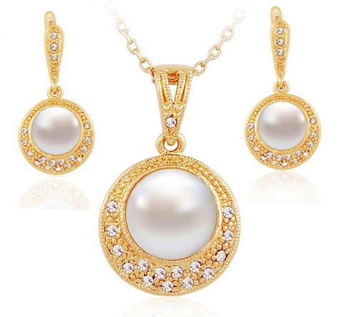 Top 9 White Pearl Jewellery Designs for Women in Fashion | I Fashion Styles