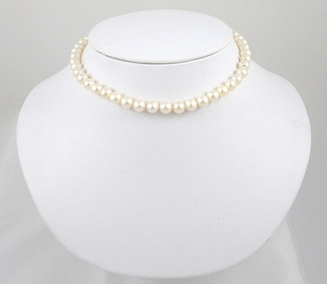 Top 9 White Pearl Jewellery Designs for Women in Fashion | I Fashion Styles