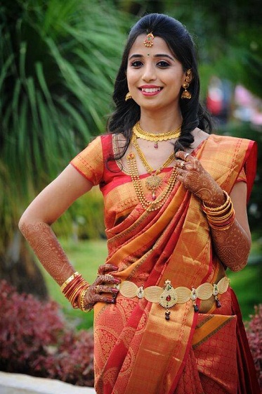 25 Unique Designs of South Indian Sarees To Know Your Tradition