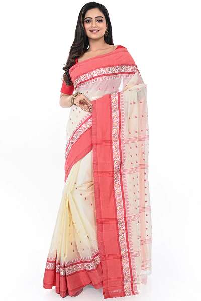 15 Stunning Models of Bengali Sarees For Traditional Look