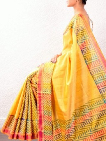 20 Stunning Pochampally Sarees That Are Sure To Mesmerise You