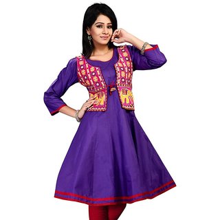 15 Best Designs Of Punjabi Kurti Designs For Ladies