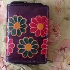 9 Latest and Trendy Vintage Wallets for Men and Women