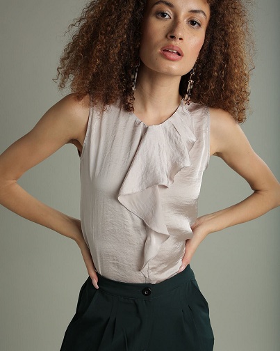 Sleeveless Tops for Women - 25 Latest Models for Trending Look