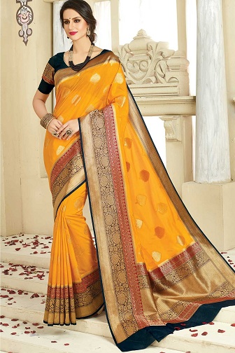Amazing Models of Zari Sarees That Will Suits To Every Occasion!