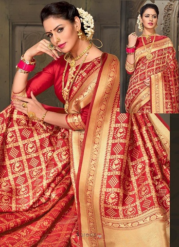 Amazing Models of Zari Sarees That Will Suits To Every Occasion!