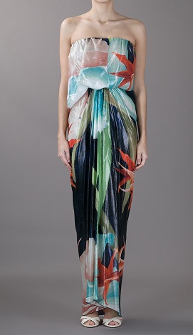 15 New and Fashionable Beach Dresses for Women | I Fashion Styles