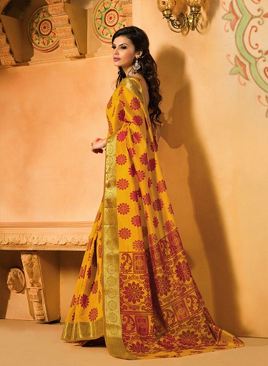 50 Exquisite Silk Sarees That Will Speak Your Tradition with Regal Look