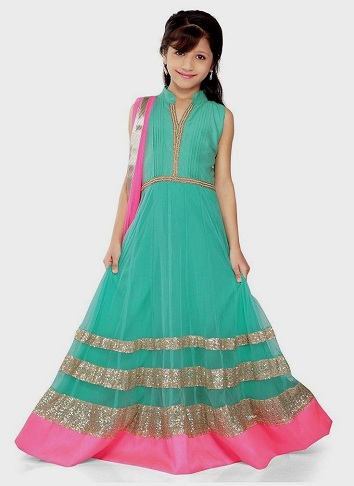 40 New and Beautiful Dresses for Girls in India 2023