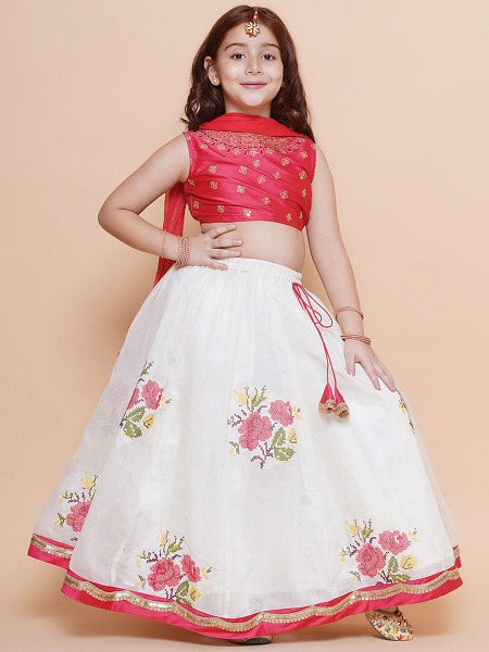 40 New and Beautiful Dresses for Girls in India 2023