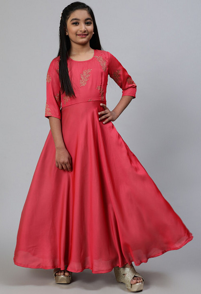 40 New and Beautiful Dresses for Girls in India 2023