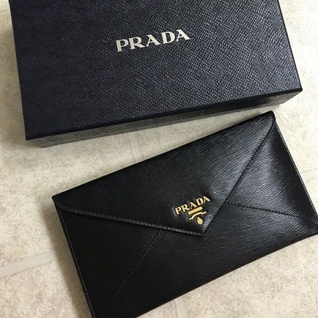 9 Popular and New Collection of Prada Wallets | I Fashion Styles