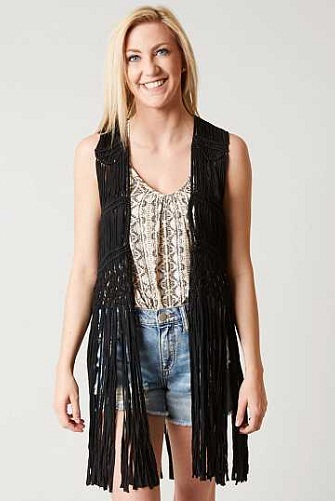 9 Latest and Stylish Designs of Sleeveless Vests