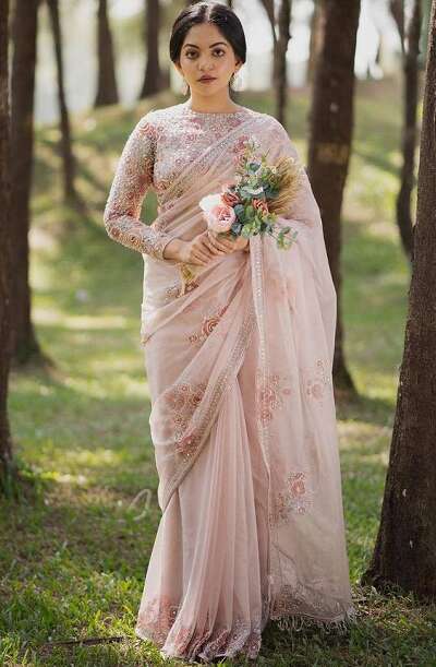 Top 10 Trending Christian Bridal Sarees with Gorgeous Look