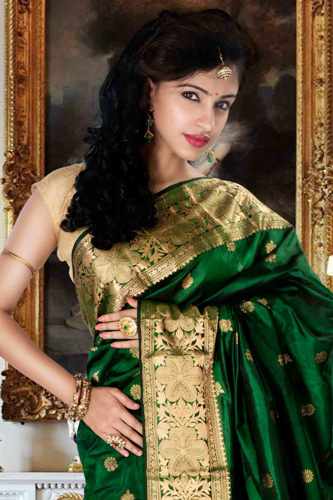 Top 20 Green Sarees That Never Go Out Of Fashion | I Fashion Styles