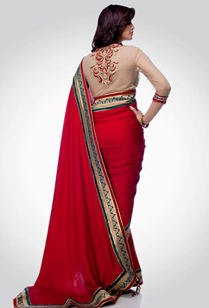 9 Latest Saree Blouse Back Neck Designs in Fashion