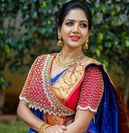 Latest Blouse Designs (2024) Ideas: Check These 100+ Stunning Models