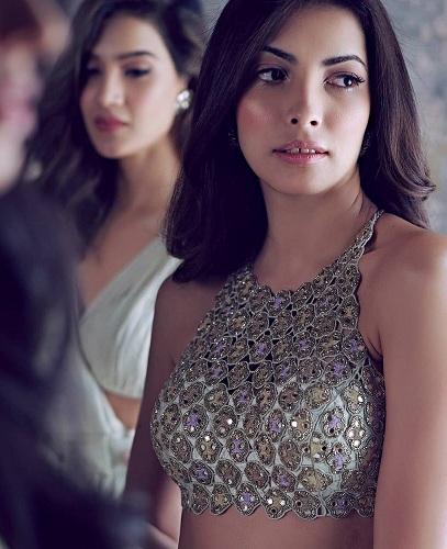 Latest Blouse Designs (2024) Ideas: Check These 100+ Stunning Models