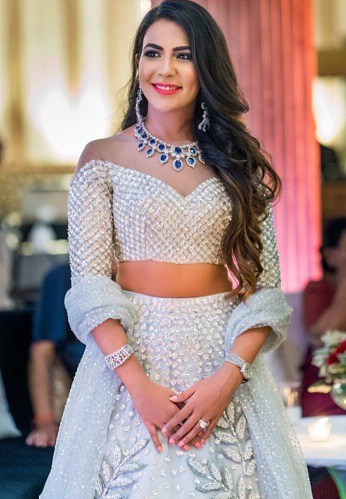 Latest Blouse Designs (2024) Ideas: Check These 100+ Stunning Models