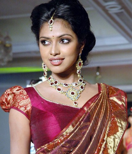 Latest Blouse Designs (2024) Ideas: Check These 100+ Stunning Models