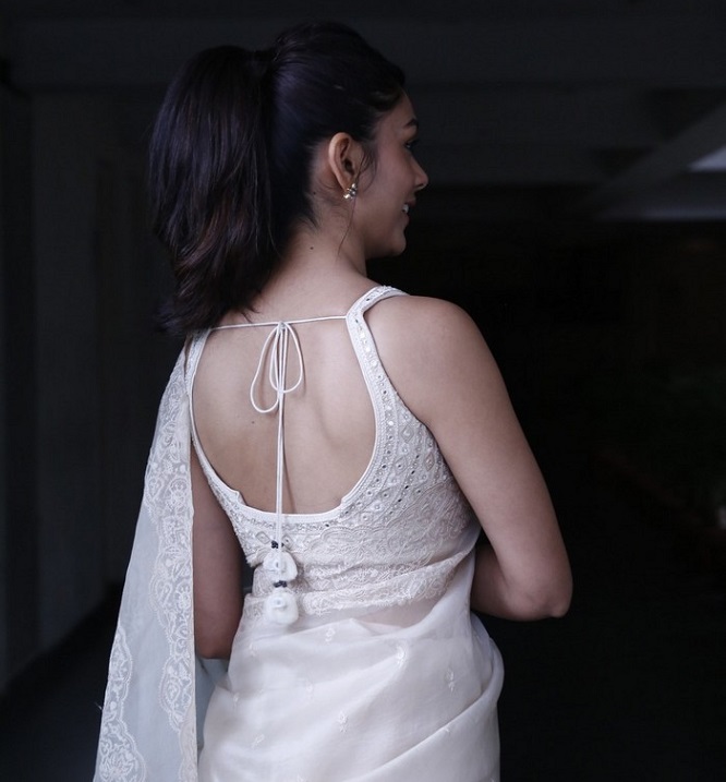 55 Trendy Blouse Back Neck Designs (New Models 2025)