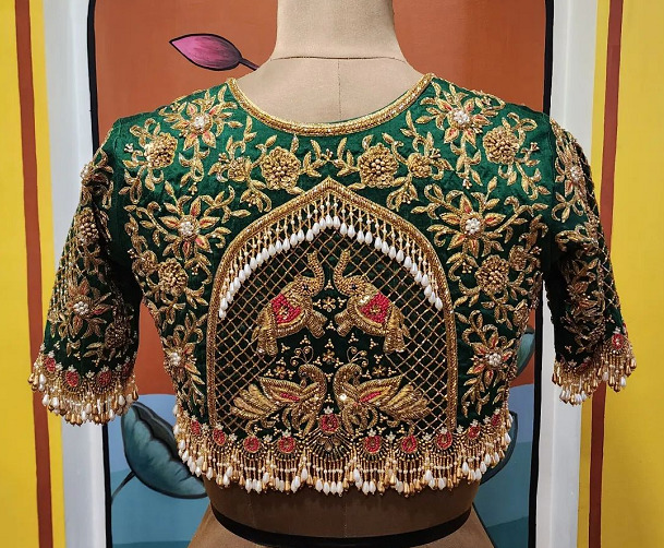 55 Trendy Blouse Back Neck Designs (New Models 2025)