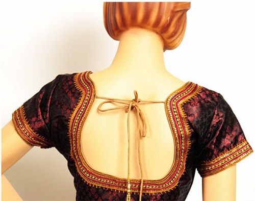15 Stylish Blouse Designs with Border for Beautiful Look