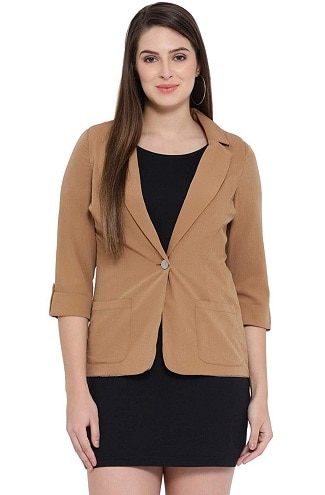 15 Classy Designs of Brown Blazers for Men and Women