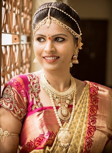 20 South Indian Style Designer Blouse Designs for Sarees