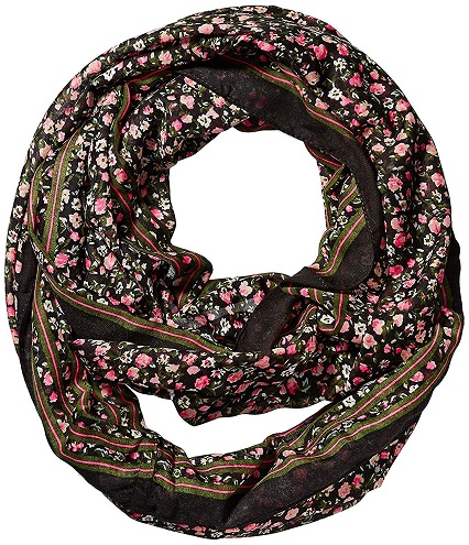 9 Best and Trendy Snood Scarf Designs For Men and Women
