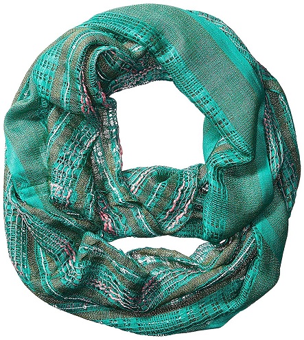 9 Best and Trendy Snood Scarf Designs For Men and Women
