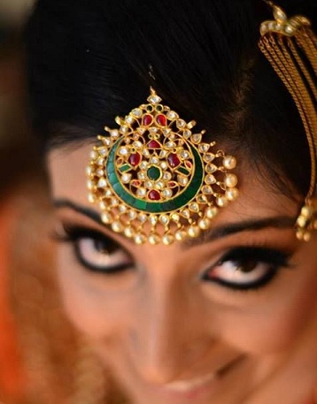 Gold Maang Tikka Designs - 15 Latest and Beautiful Models