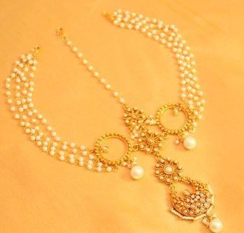 Gold Maang Tikka Designs - 15 Latest and Beautiful Models