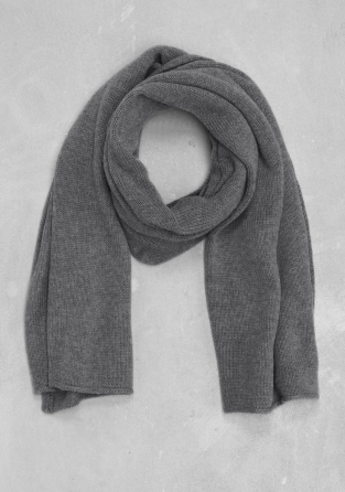 9 Latest Wool Scarf Designs For Men And Women In Trend