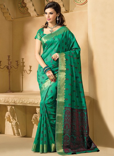 30 Latest Designs of Kanchipuram Sarees For Traditional Occasions