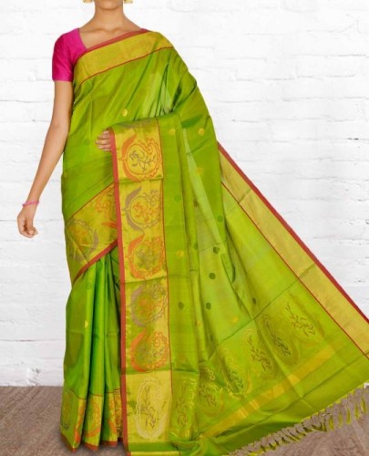 30 Latest Collection of Uppada Sarees That Will Gives A Regal Look