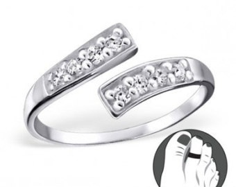 15 Traditional Toe Rings for Indian Women - Latest Models