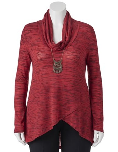 9 Fashionable Models of Plus Size Tunics for Comfortable Feel