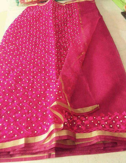 10 Stunning Designs of Pearl Sarees For Gorgeous Look