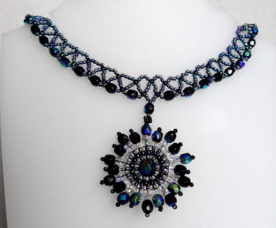 25 Latest Collection of Chain Designs for Men and Women