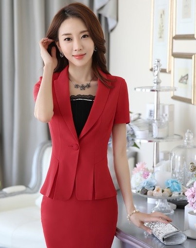 15 Stylish &amp; Comfortable Summer Blazers for Men and Women