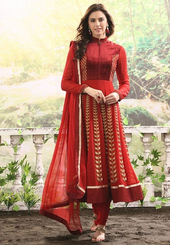 15 Stylish Designs of Red Frocks for Stunning Look