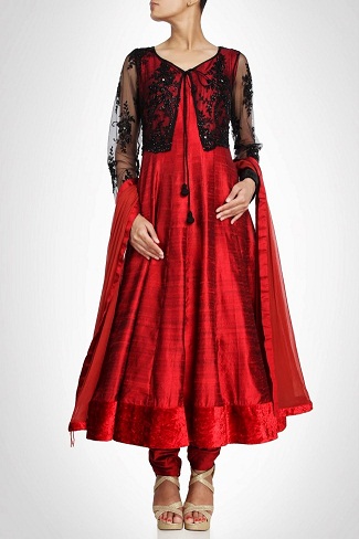 15 Stylish Designs of Red Frocks for Stunning Look