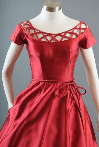15 Stylish Designs of Red Frocks for Stunning Look