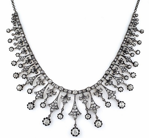 25 Beautiful Diamond Necklace Designs - New Collection