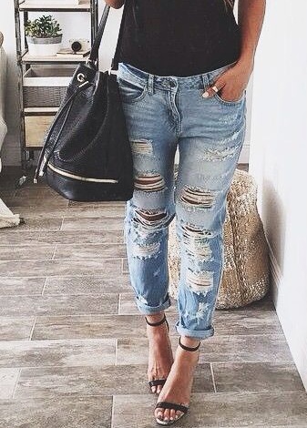 Top 30 Popular Distressed Jeans Models For Men and Women