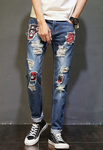 Top 30 Popular Distressed Jeans Models For Men and Women