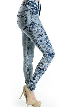 Top 30 Popular Distressed Jeans Models For Men and Women