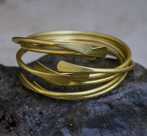 Popular Metal Bangles - 15 New Designs To Watch Out For! | I Fashion Styles