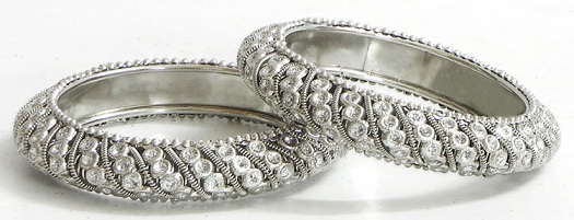 Popular Metal Bangles - 15 New Designs To Watch Out For! | I Fashion Styles